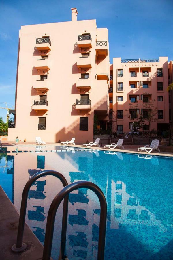 Appartement Confortable Dans Résidence Avec 5 Piscines